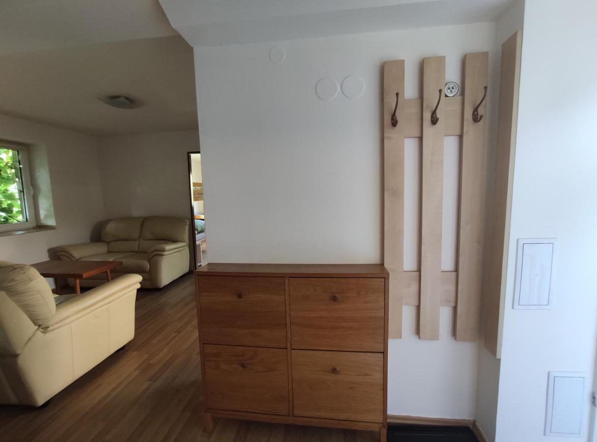 Apartman Hulin, Chrastany - Bily 외부 사진